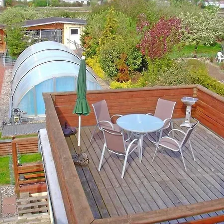 Malchower Mit Pool Apartment